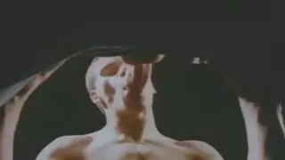 Jaunoji tiesiog nusi ...