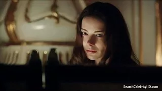 Nude viščiukas aptar ...
