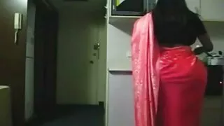 Karšti jaunikliai mi ...
